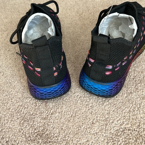 NWOT Wanted multicolored sneakers in size 6.5. So unique & cute! - Picture 3 of 8